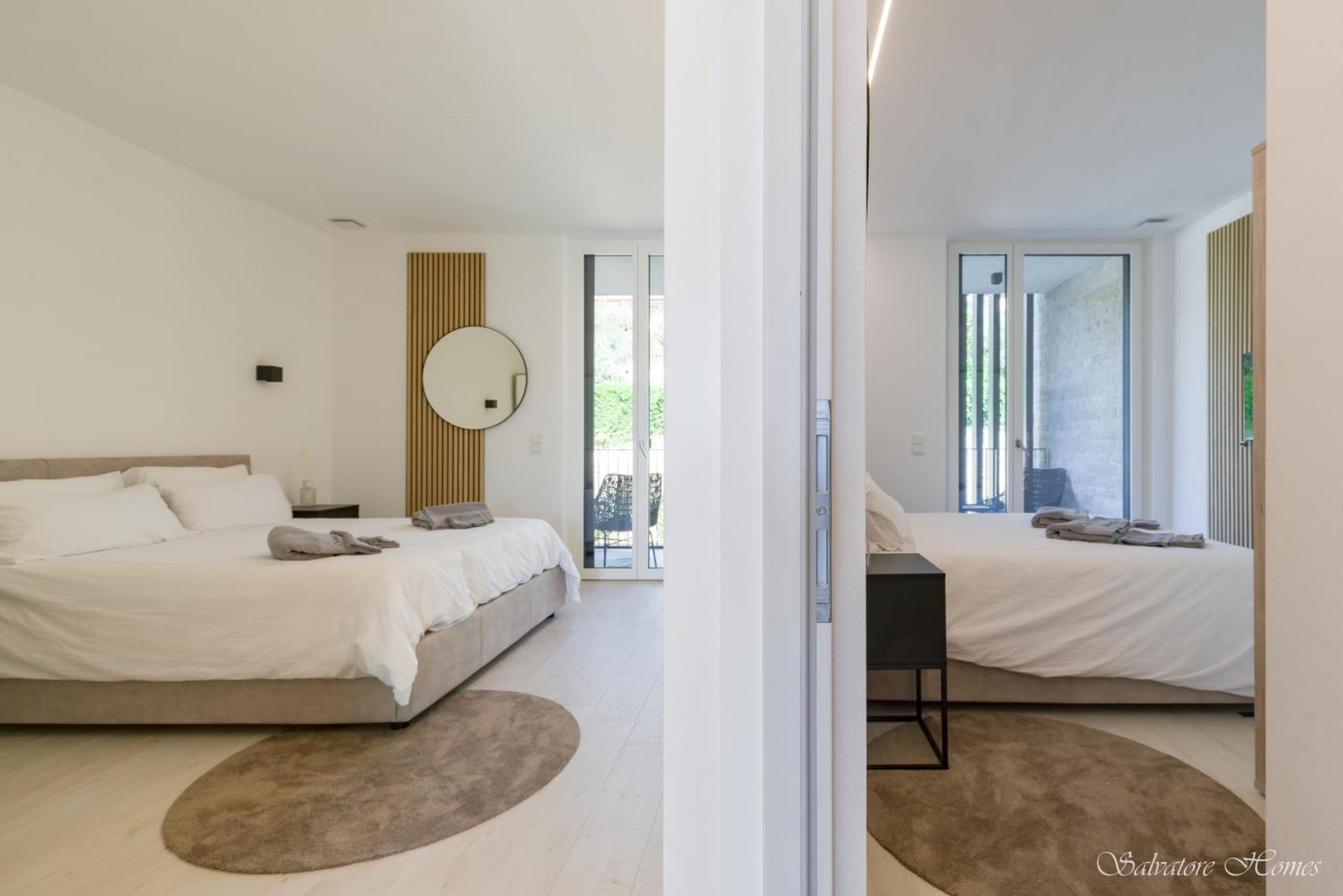 Salvatorehomes - Luxurious Dreamview Waterfront Apartment In Torri Del Benaco With Pool - Casa Azura - A 5 Star Luxury Collection At Lake Garda Εξωτερικό φωτογραφία