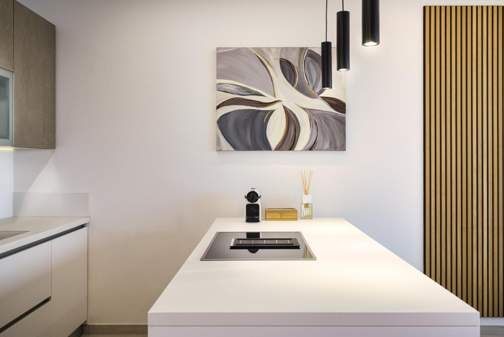 Salvatorehomes - Luxurious Dreamview Waterfront Apartment In Torri Del Benaco With Pool - Casa Azura - A 5 Star Luxury Collection At Lake Garda Εξωτερικό φωτογραφία